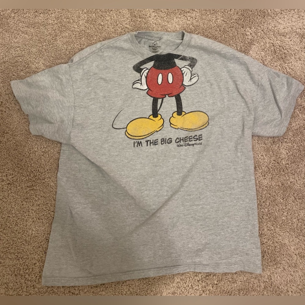 Walt Disney World Grey Mickey t-shirt.
